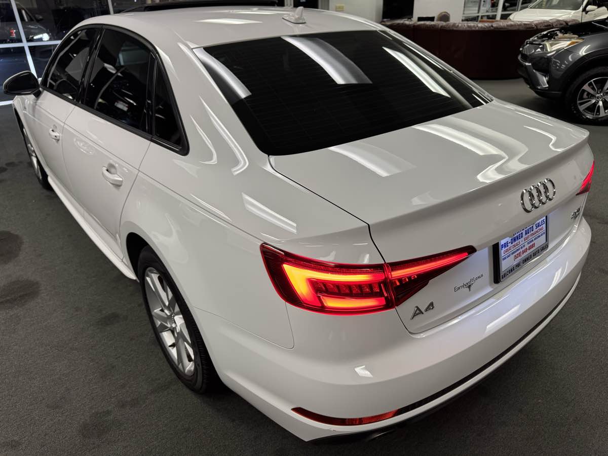 2018 Audi A4 Premium photo 23