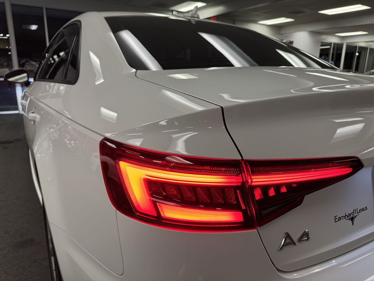 2018 Audi A4 Premium photo 24