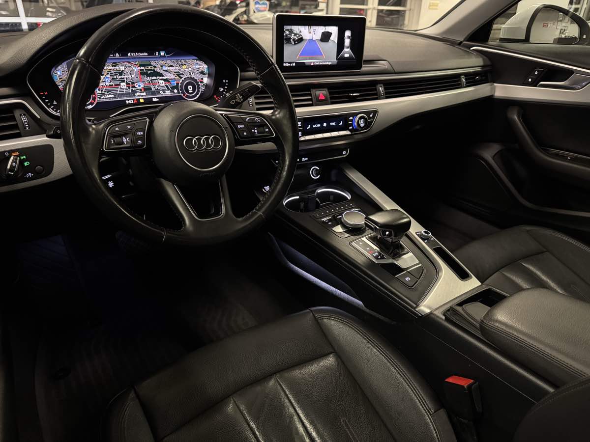 2018 Audi A4 Premium photo 30