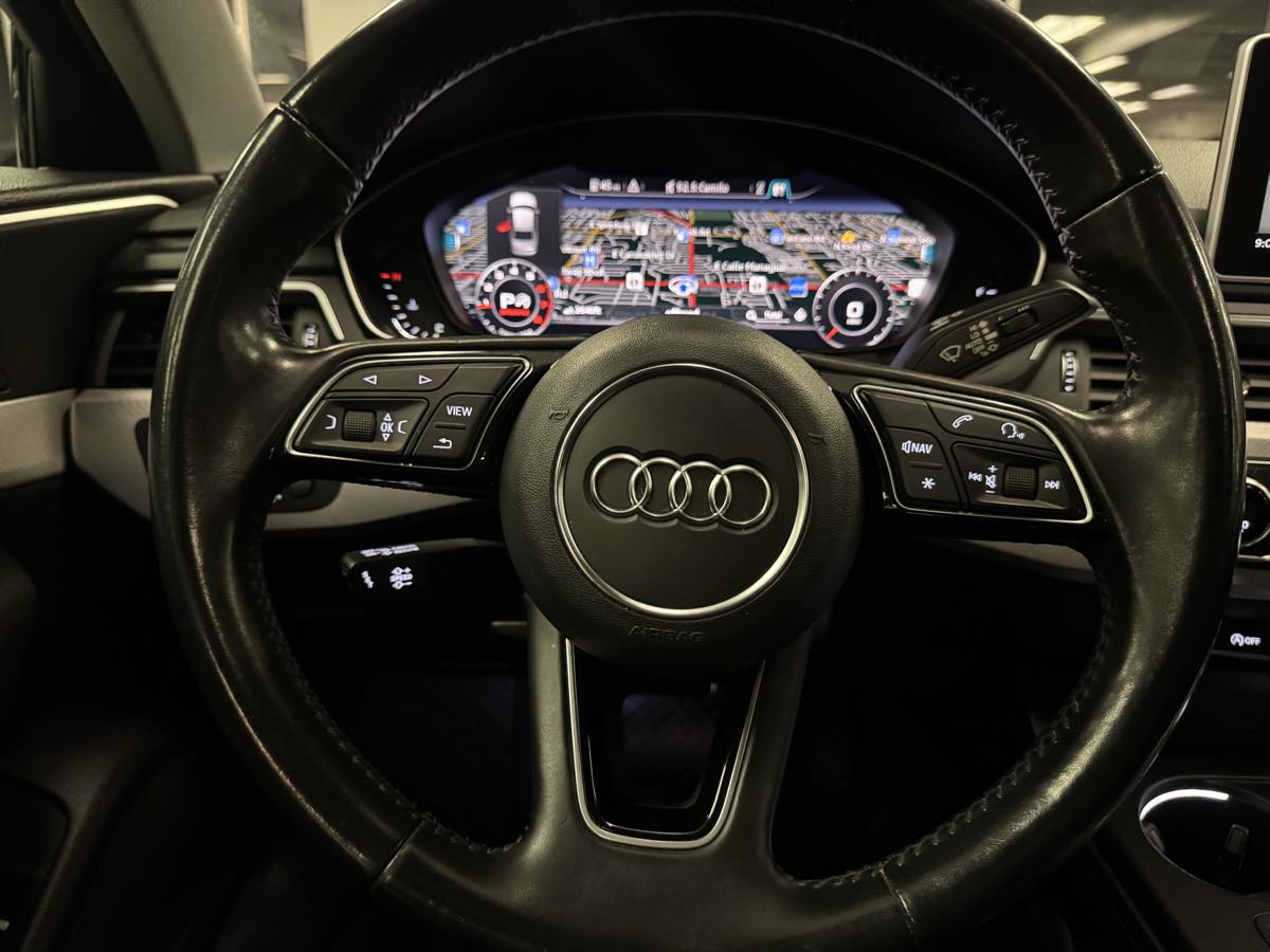 2018 Audi A4 Premium photo 32