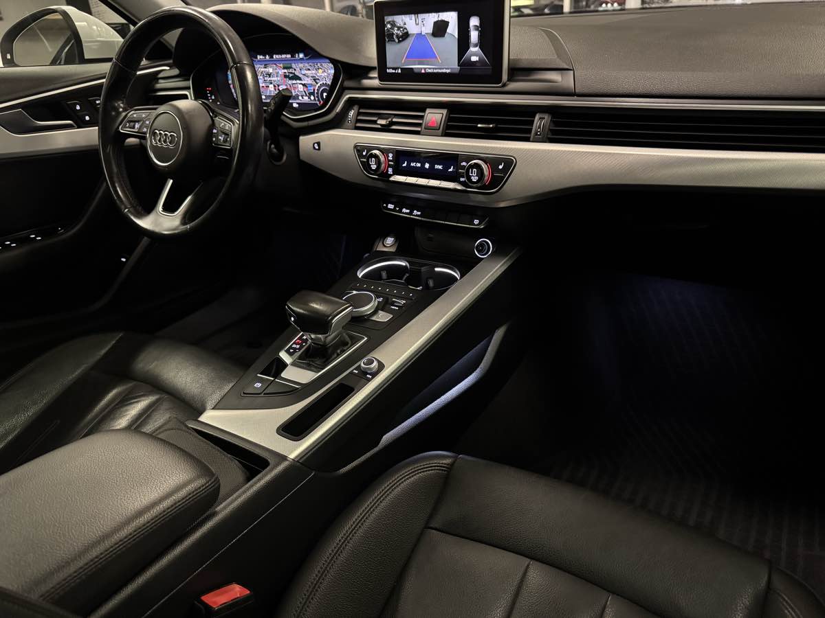 2018 Audi A4 Premium photo 39