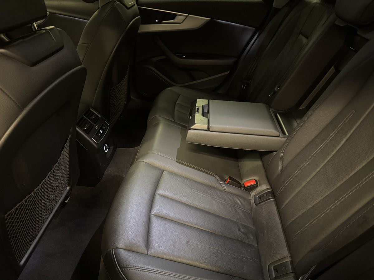 2018 Audi A4 Premium photo 49