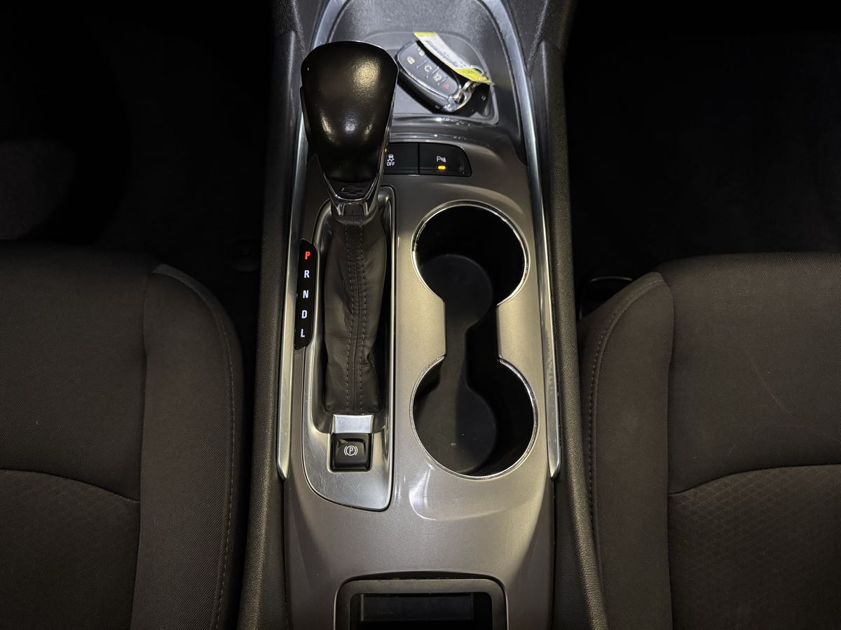 2022 Chevrolet Malibu Sport photo 26