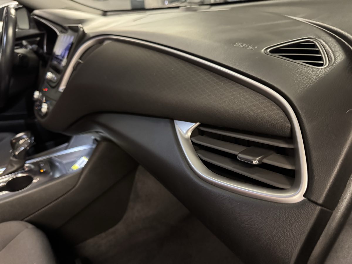 2022 Chevrolet Malibu Sport photo 33