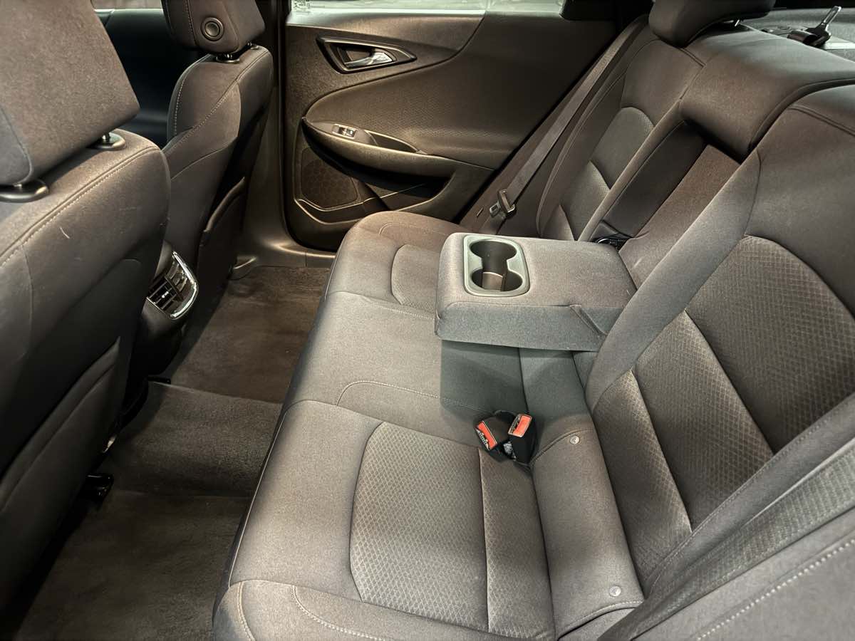 2022 Chevrolet Malibu Sport photo 39