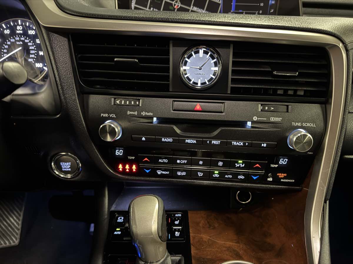 2017 Lexus RX 350 photo 40