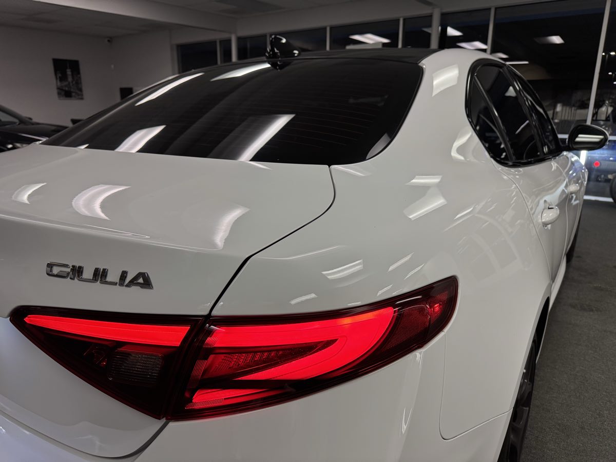 2023 Alfa Romeo Giulia Ti photo 16