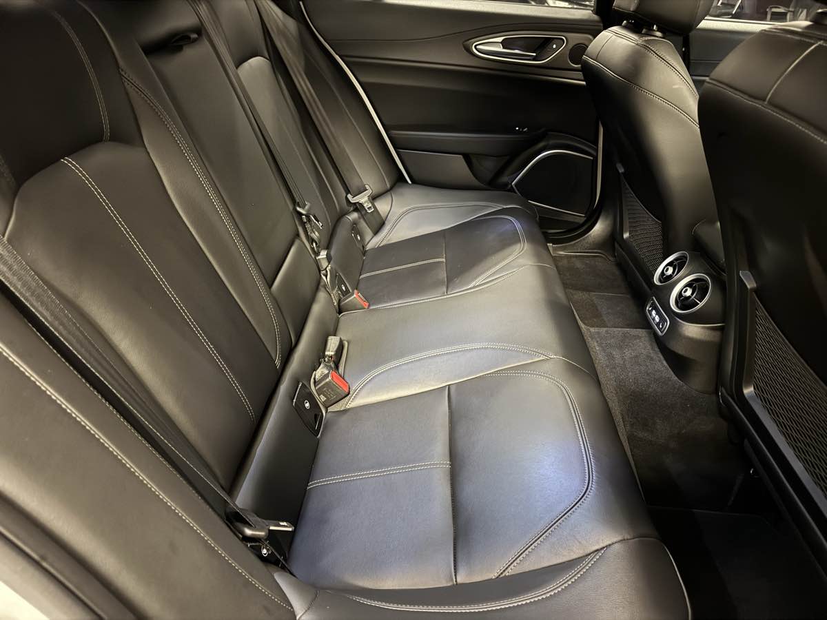 2023 Alfa Romeo Giulia Ti photo 53