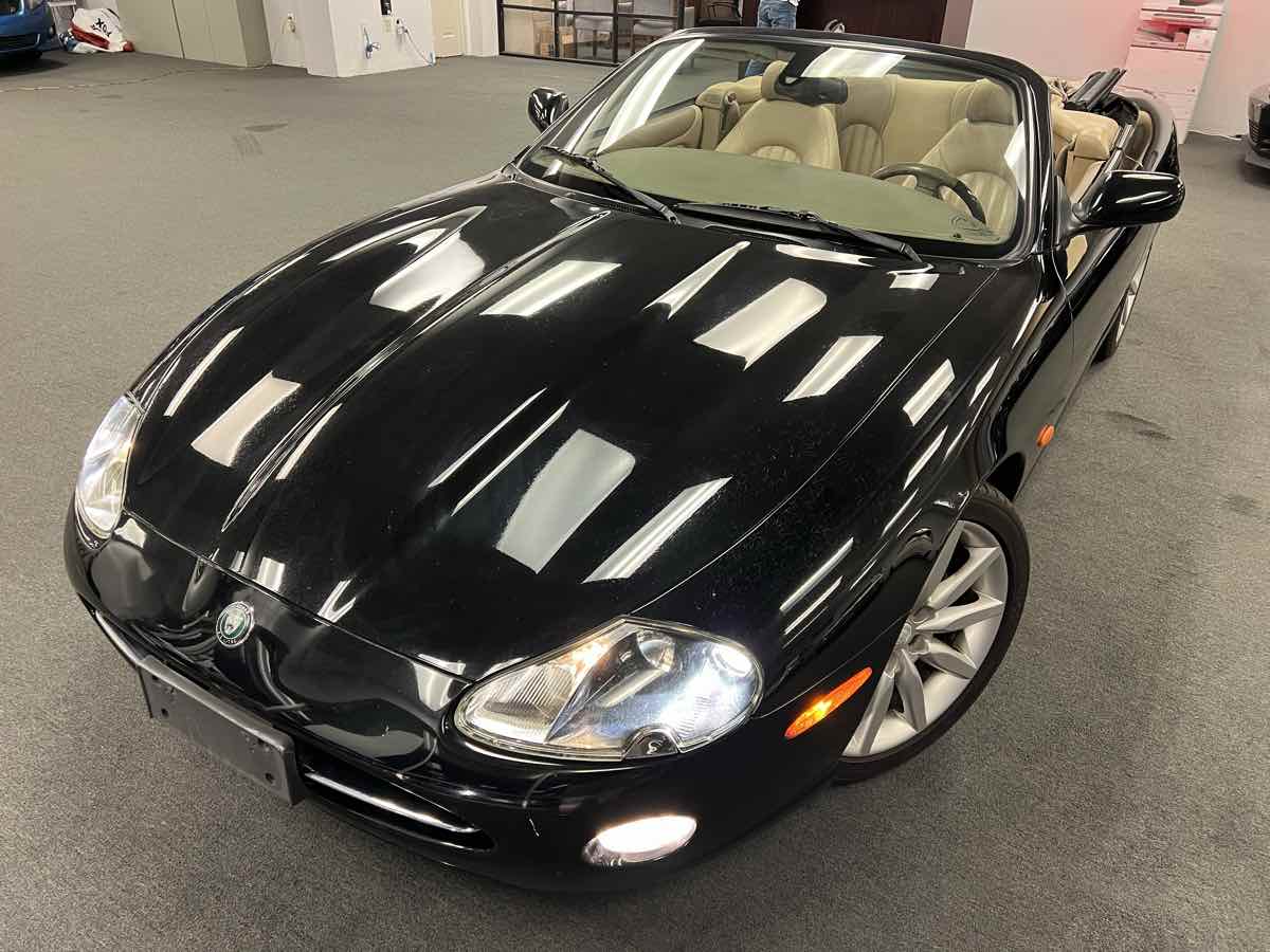 2005 Jaguar XK 8 photo 2