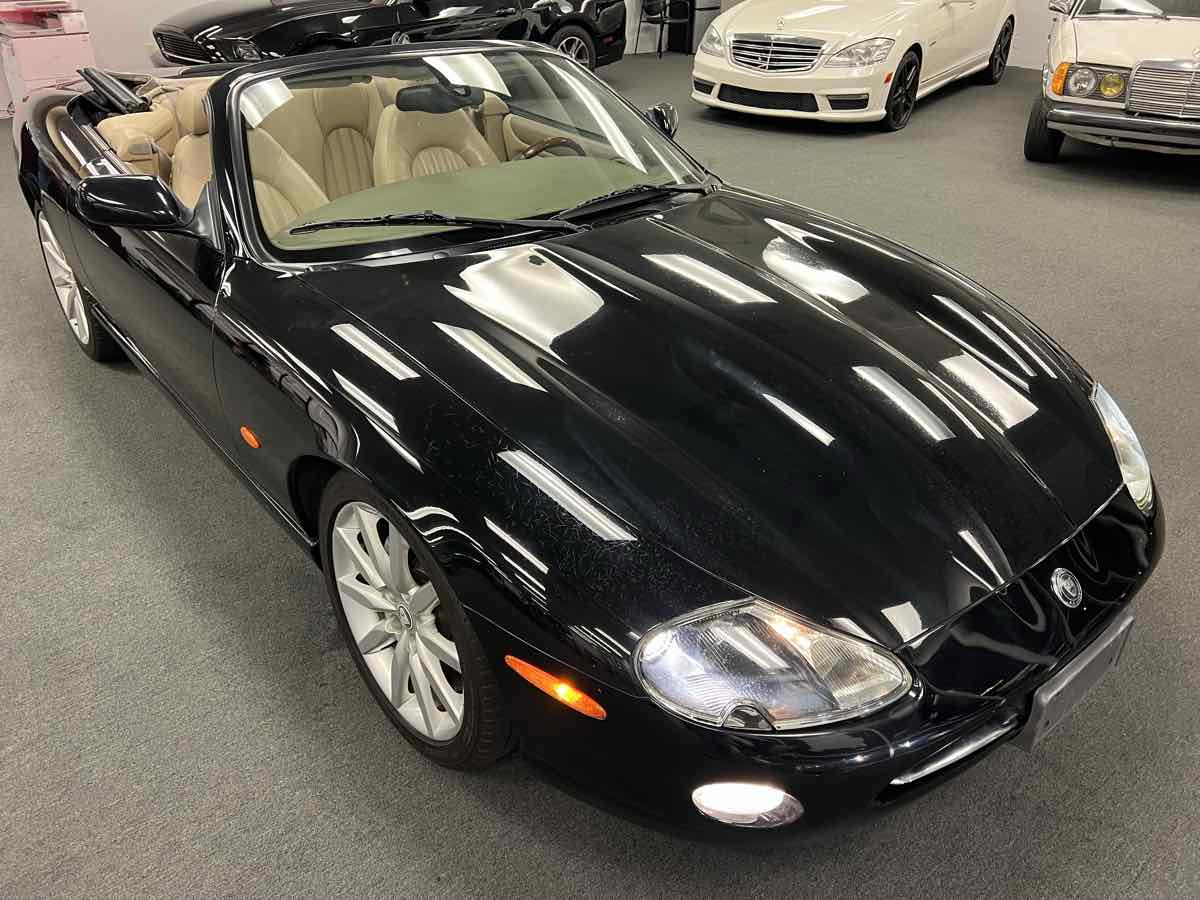 2005 Jaguar XK 8 photo 10
