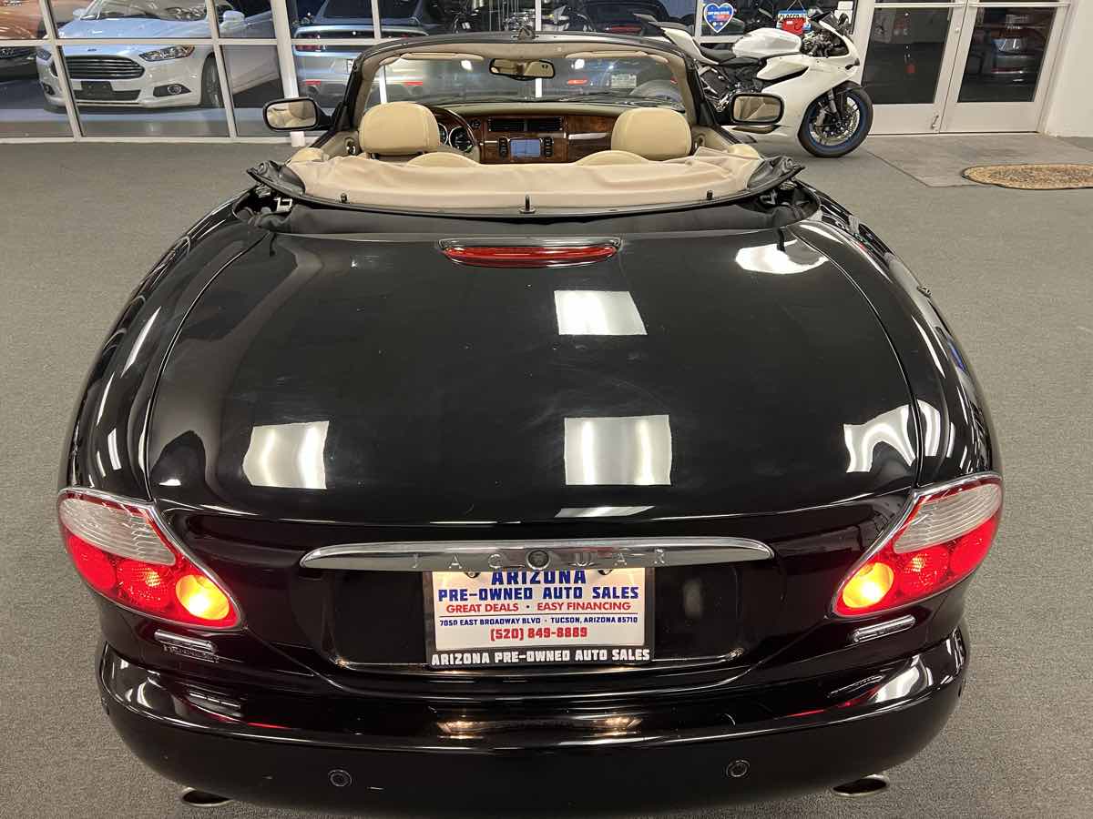 2005 Jaguar XK 8 photo 17