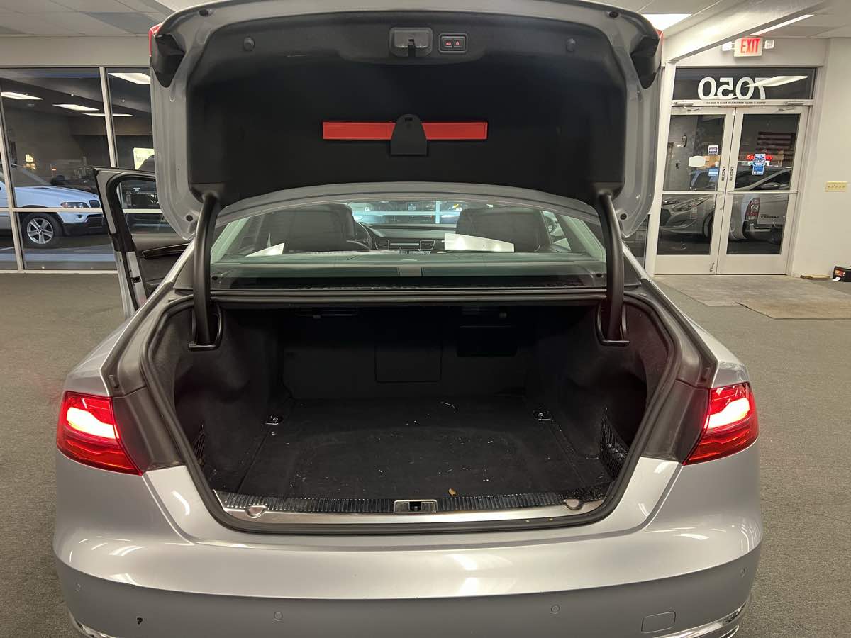 2015 Audi A8 L 3.0T photo 16