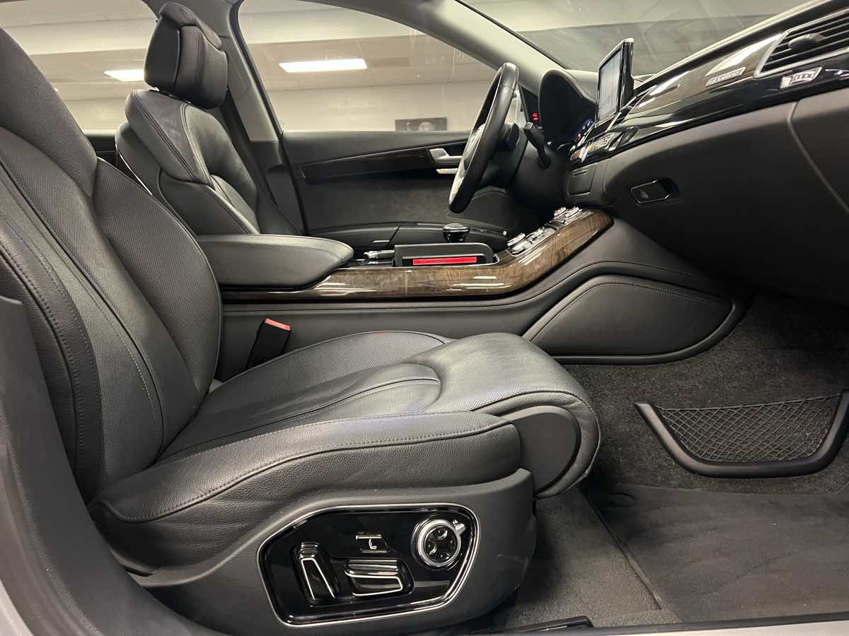 2015 Audi A8 L 3.0T photo 45