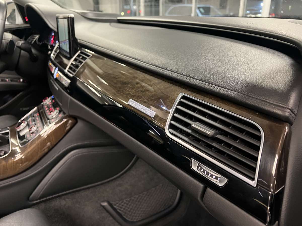 2015 Audi A8 L 3.0T photo 48