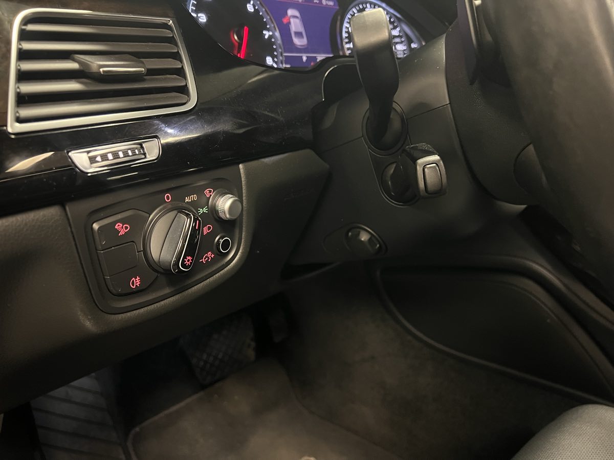 2015 Audi A8 L 3.0T photo 25