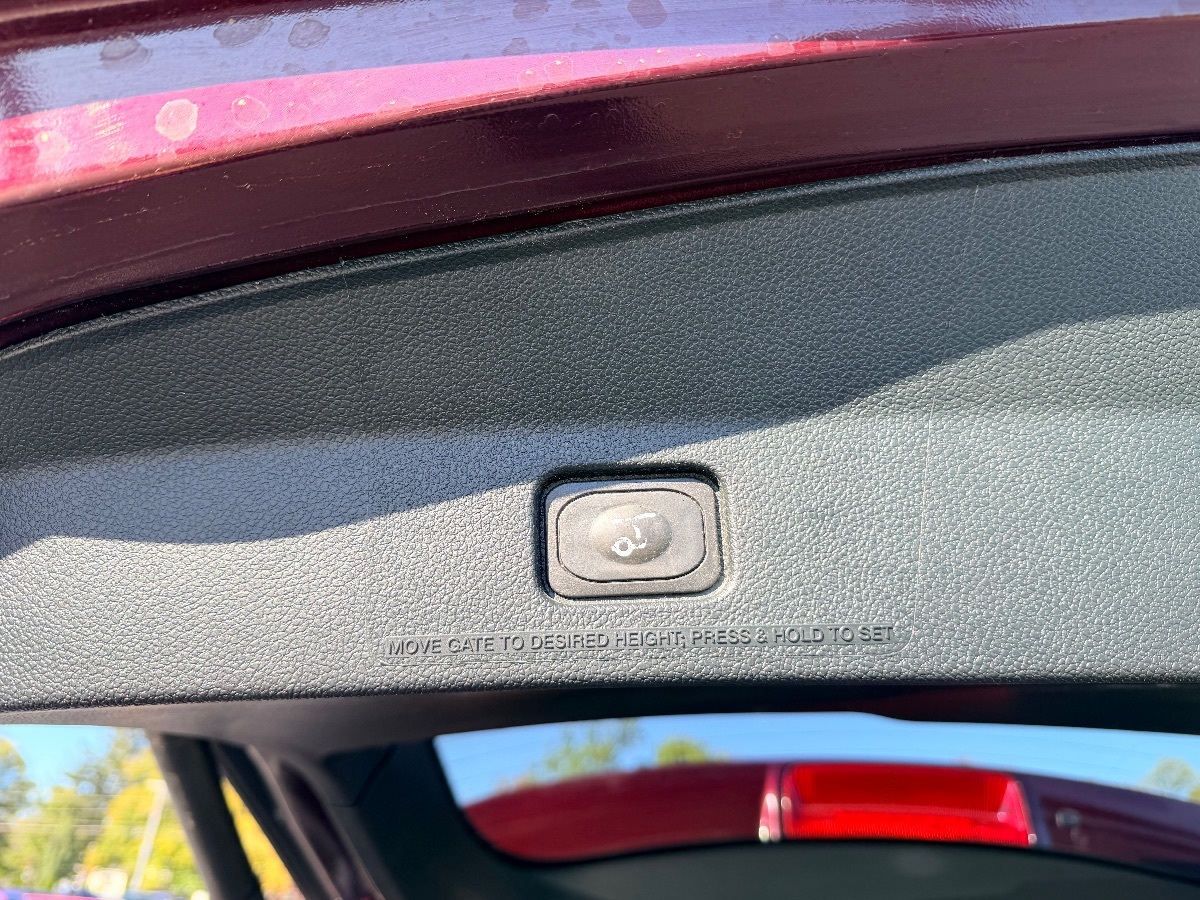 2018 Ford Explorer Sport - Photo 8