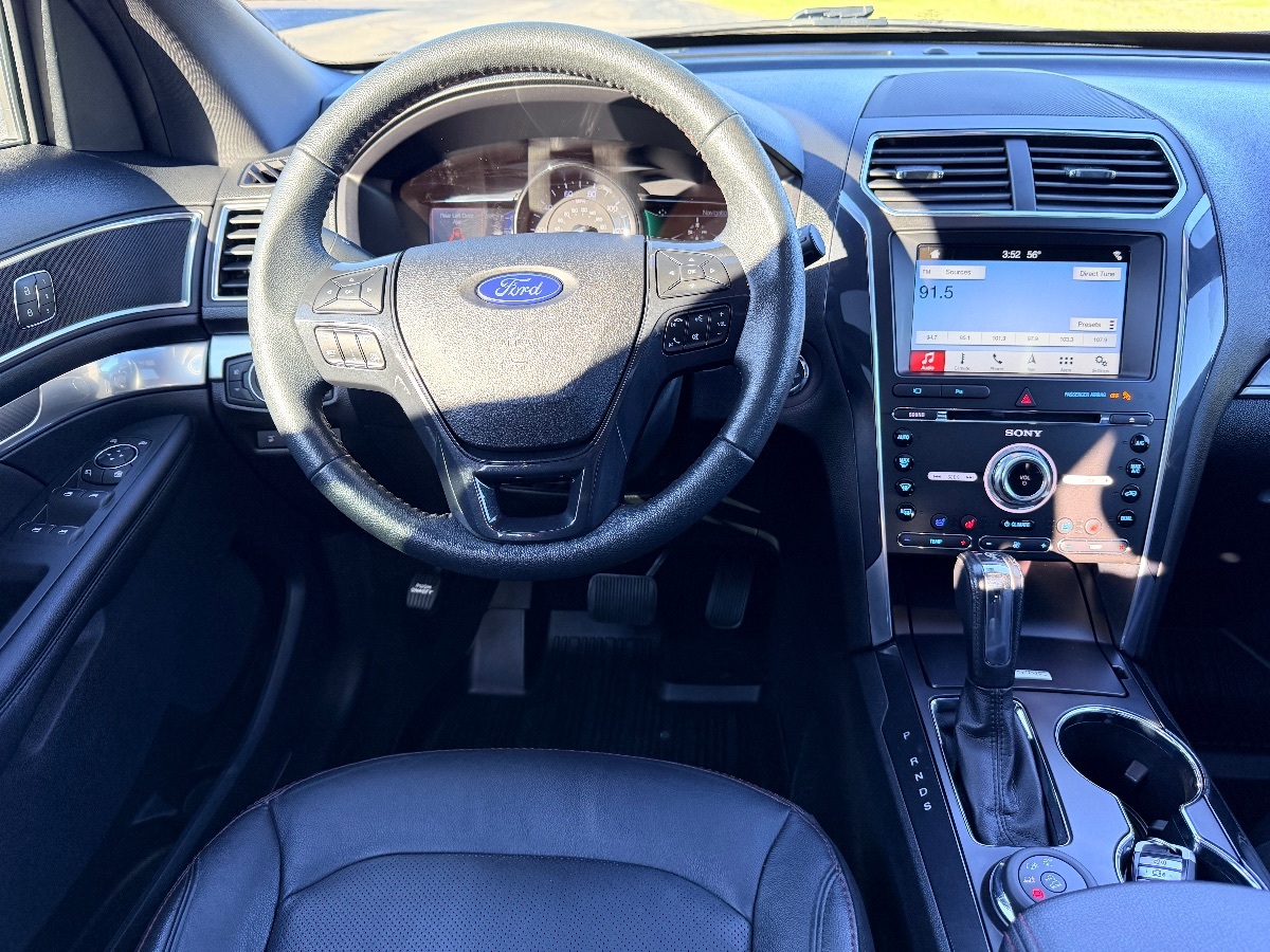 2018 Ford Explorer Sport - Photo 15