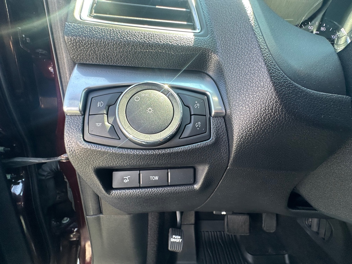 2018 Ford Explorer Sport - Photo 16