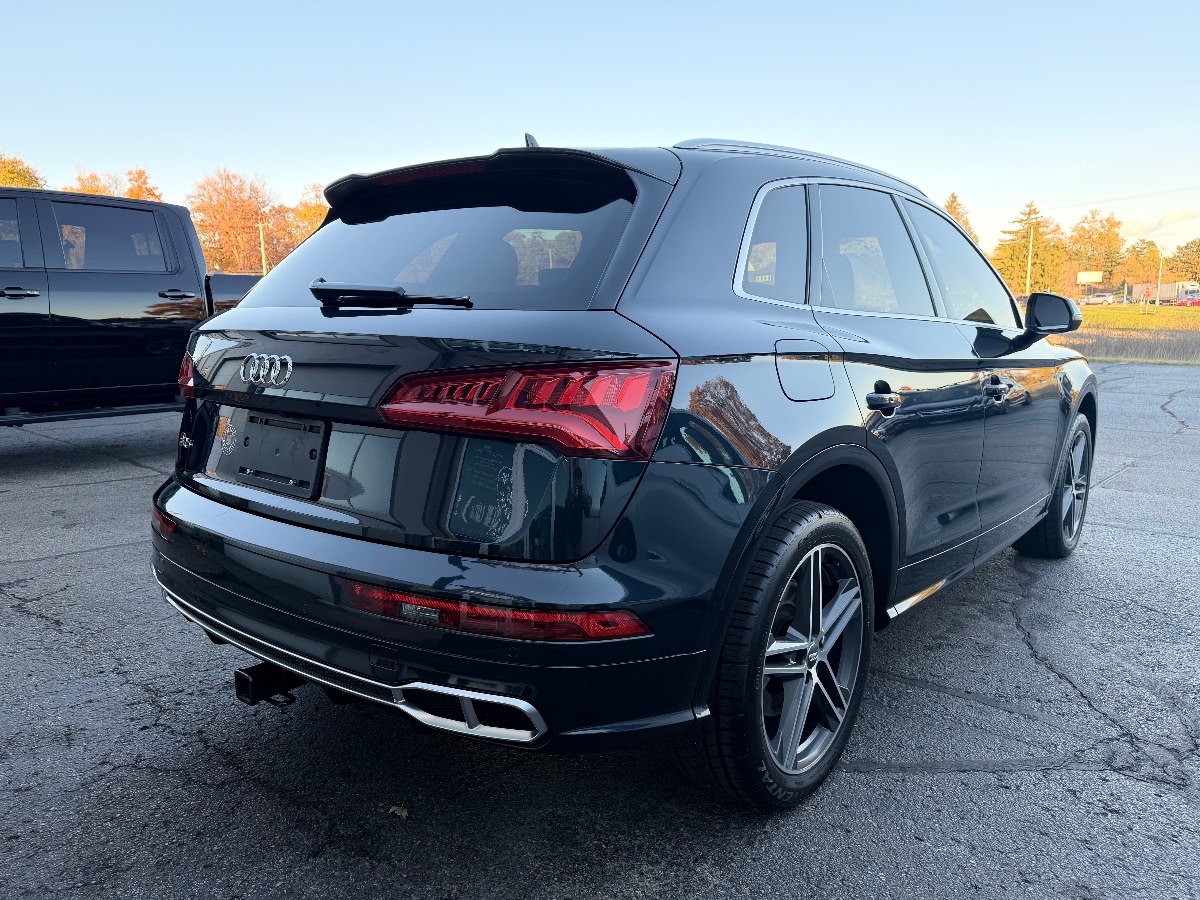 2020 Audi SQ5 Premium Plus - Photo 4