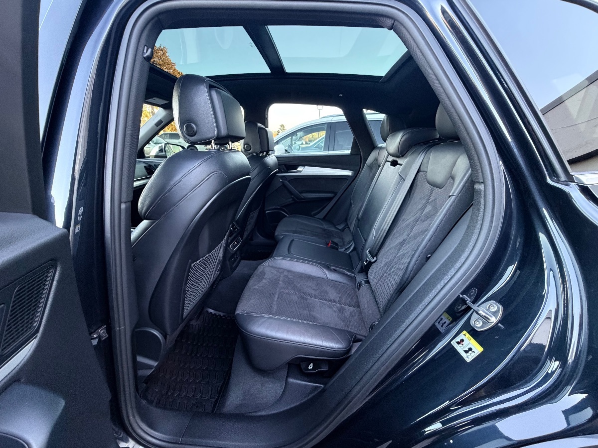 2020 Audi SQ5 Premium Plus - Photo 11