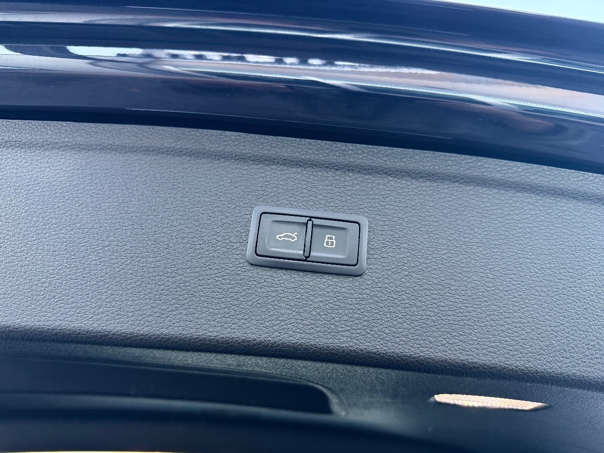 2020 Audi SQ5 Premium Plus - Photo 9