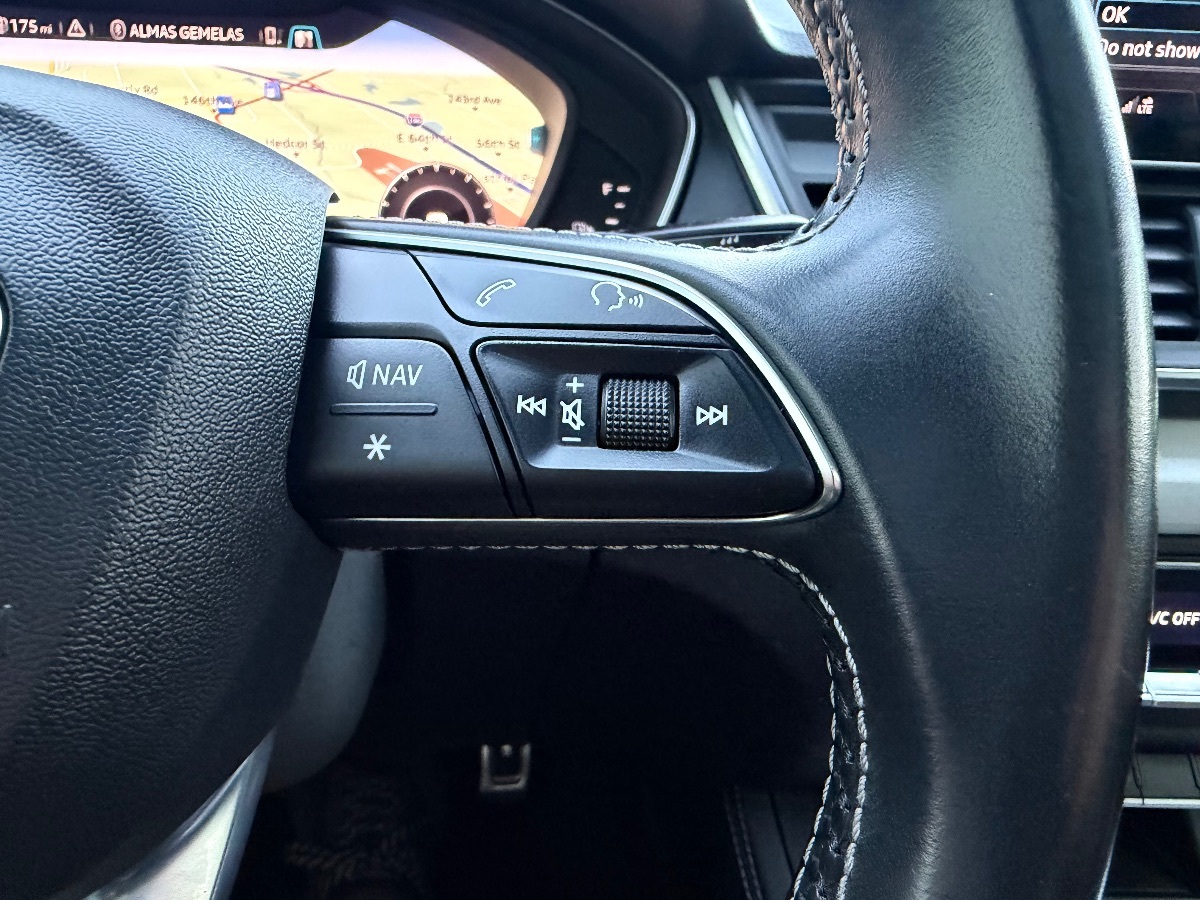 2020 Audi SQ5 Premium Plus - Photo 16