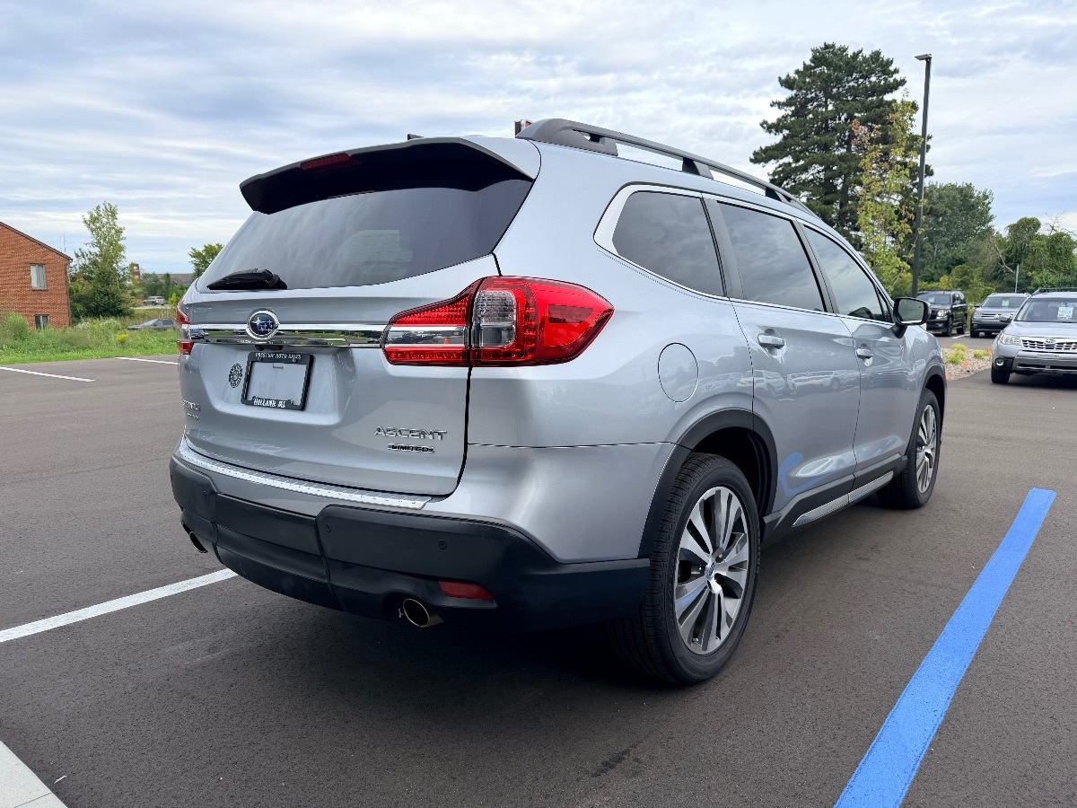 2019 Subaru Ascent Limited - Photo 4