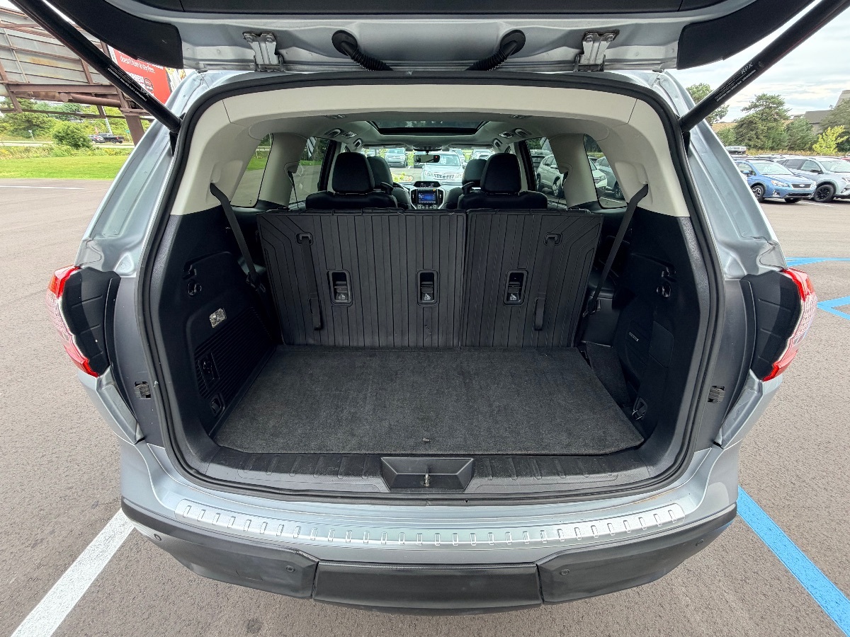 2019 Subaru Ascent Limited - Photo 8