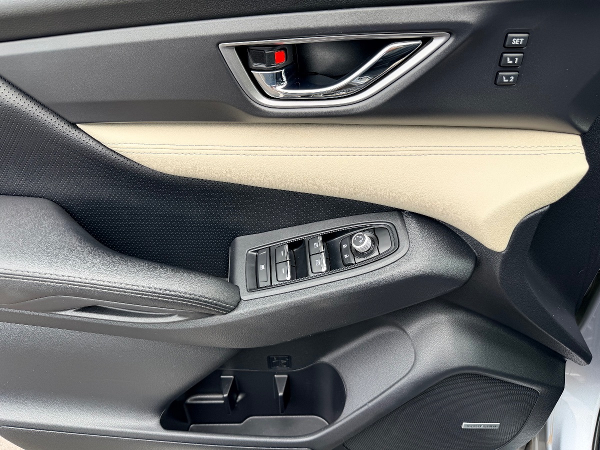 2019 Subaru Ascent Limited - Photo 17