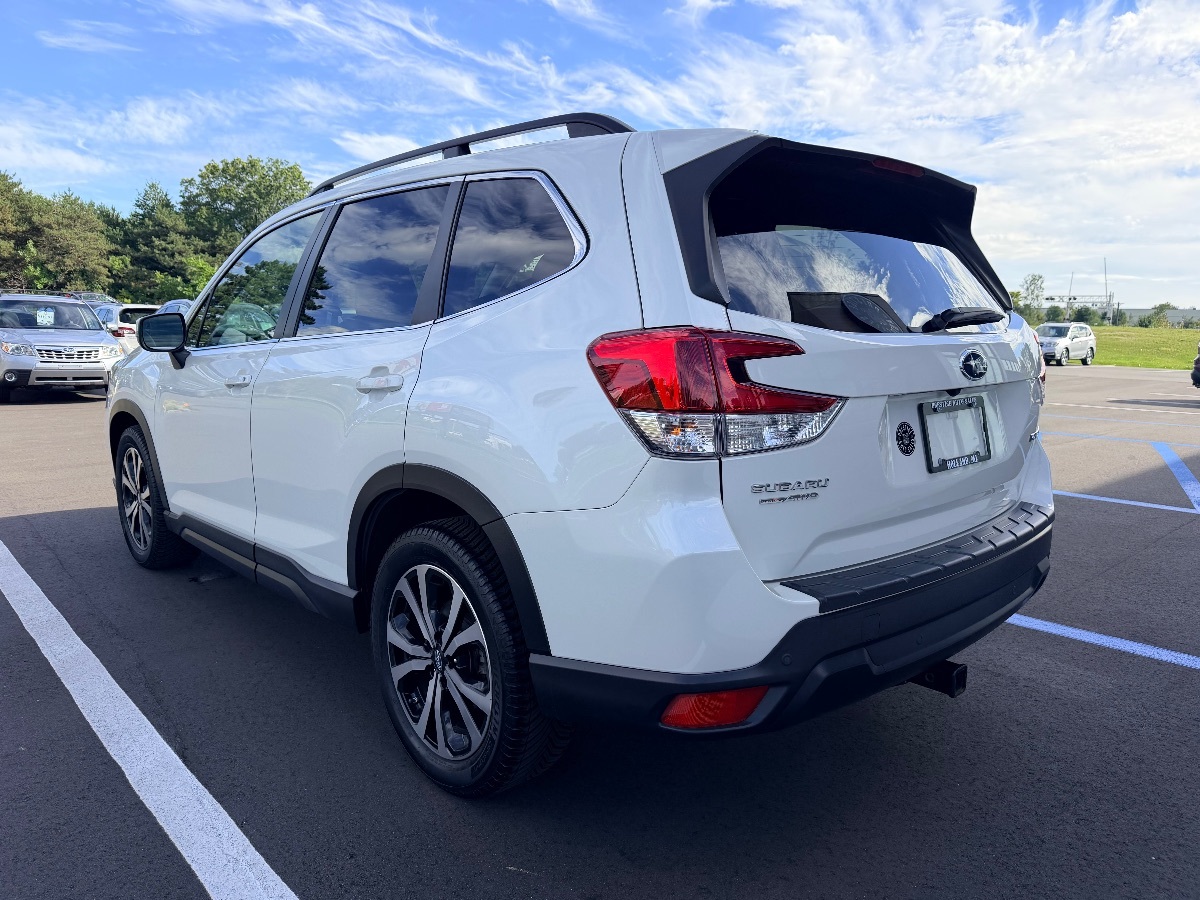 2020 Subaru Forester Limited - Photo 6