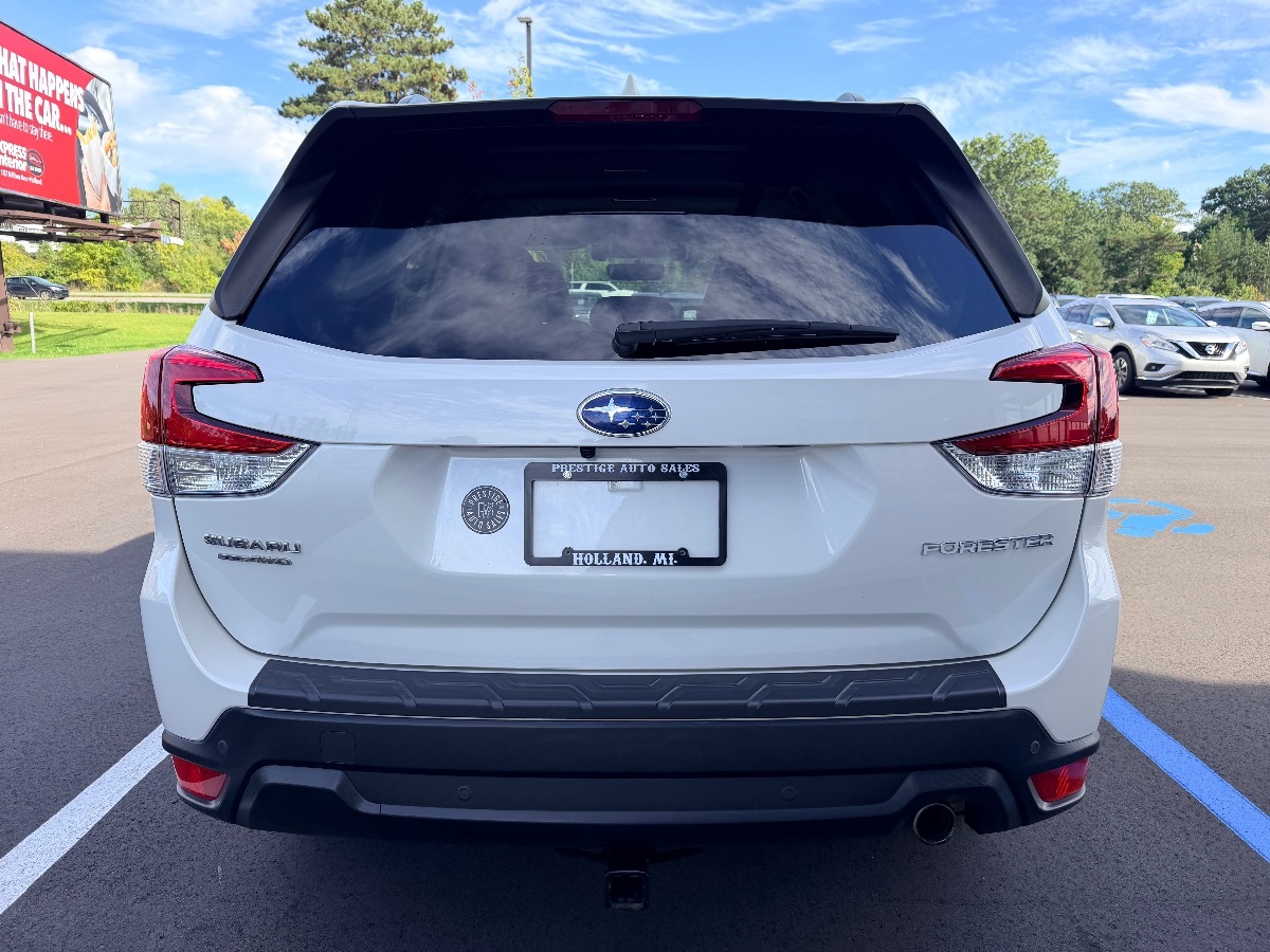 2020 Subaru Forester Limited - Photo 5