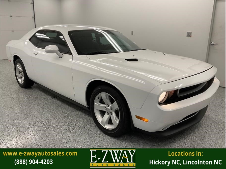 2012 Dodge Challenger SXT