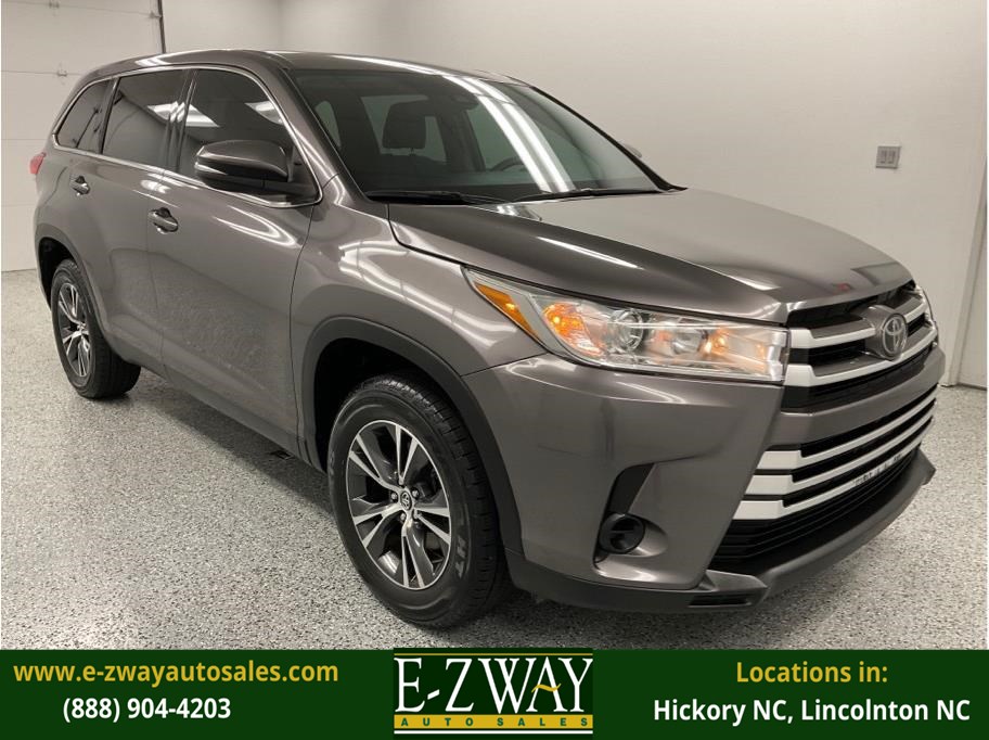 2019 Toyota Highlander LE