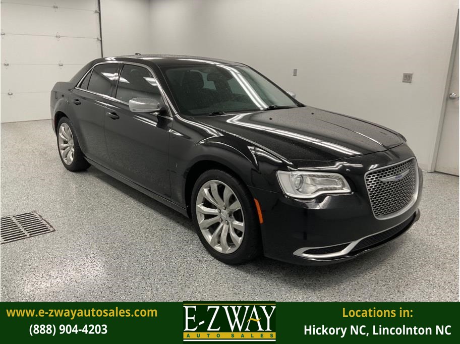 2019 Chrysler 300 Touring