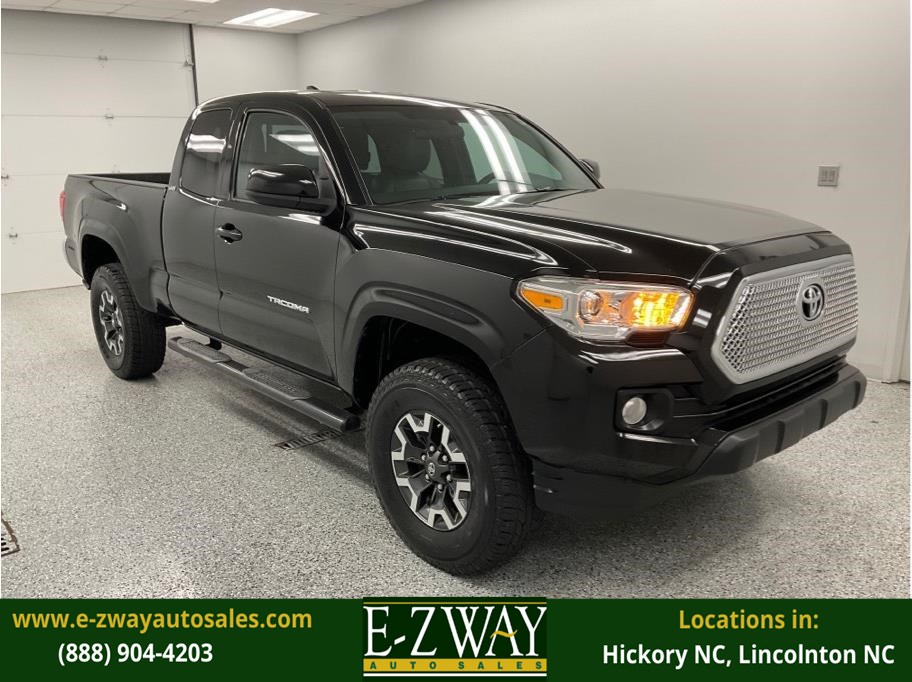 2016 Toyota Tacoma SR