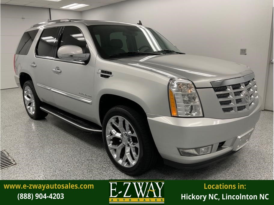 2011 Cadillac Escalade Base