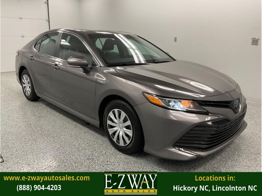 2019 Toyota Camry Hybrid LE