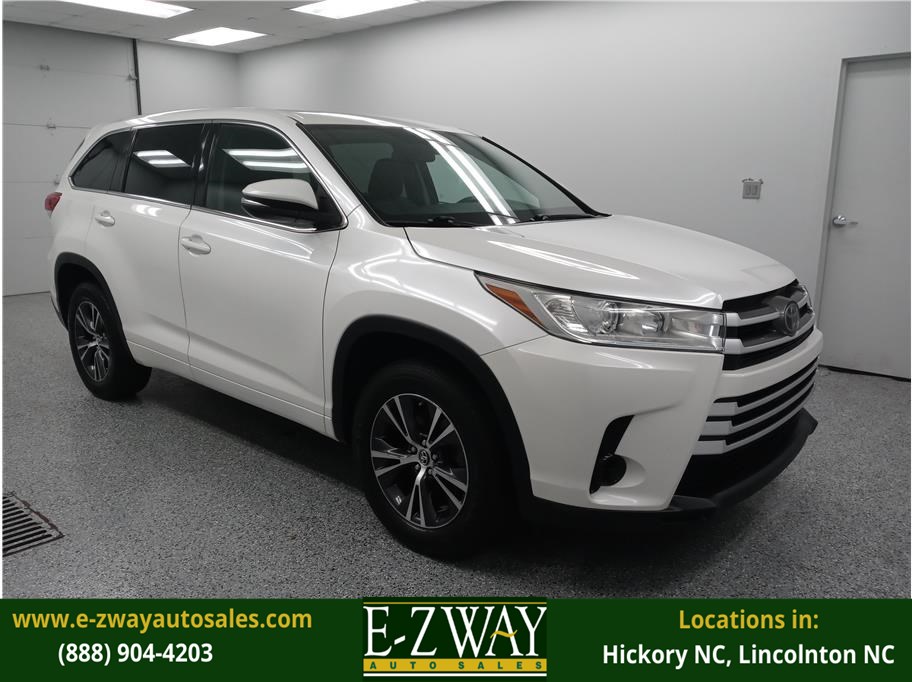 2018 Toyota Highlander LE