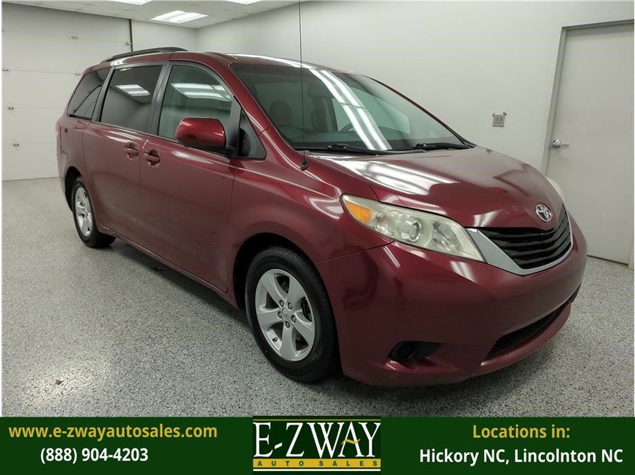 2014 Toyota Sienna LE