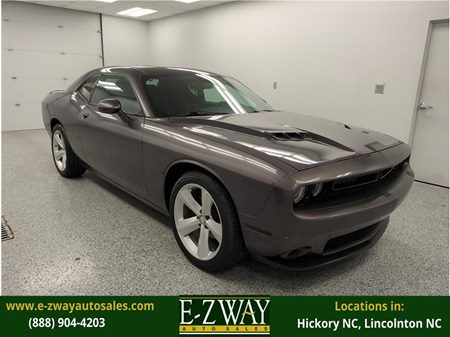 2015 Dodge Challenger SXT