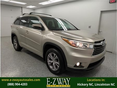 2015 Toyota Highlander LE