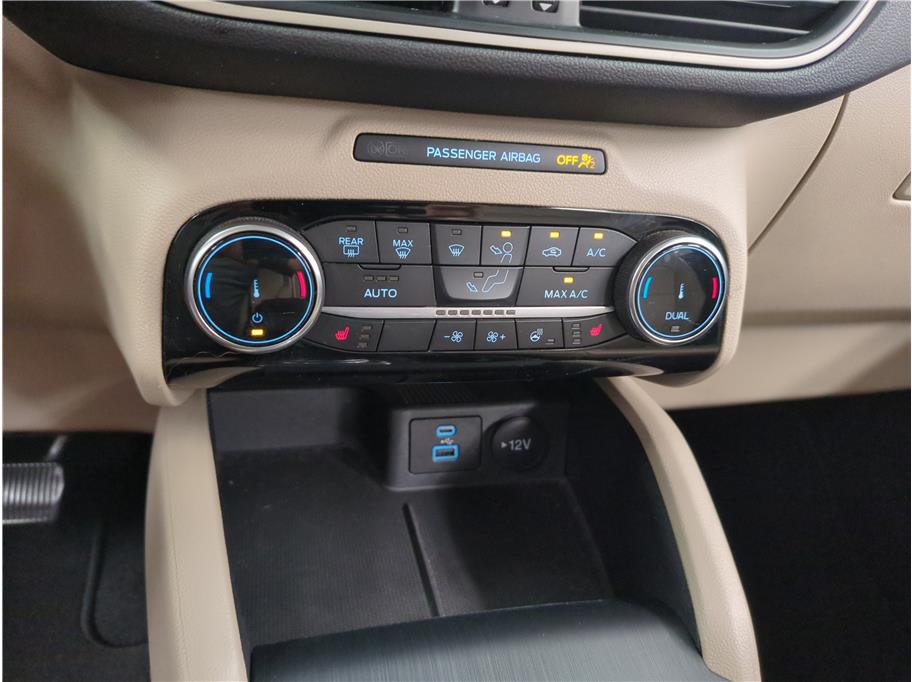 2022 Ford Escape SEL - Photo 18