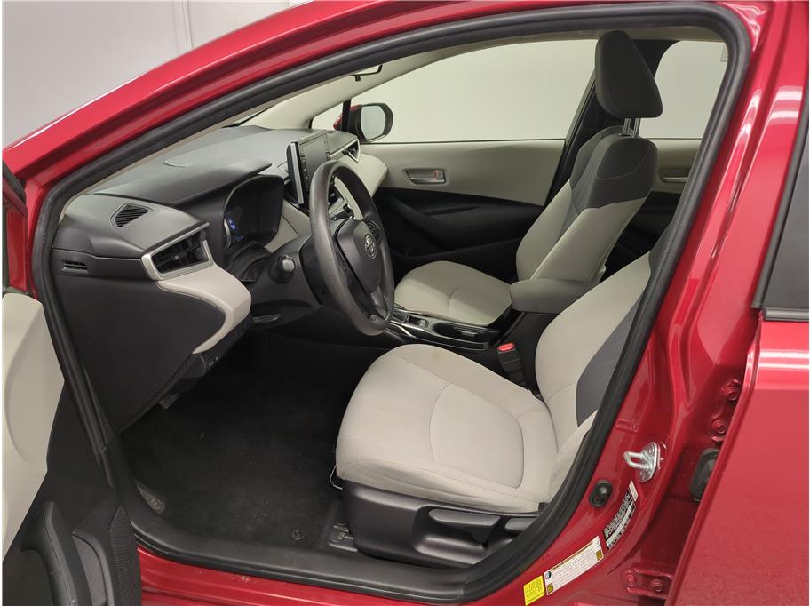 2021 Toyota Corolla LE photo 4