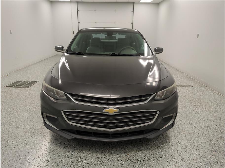 2016 Chevrolet Malibu 1LT photo 2