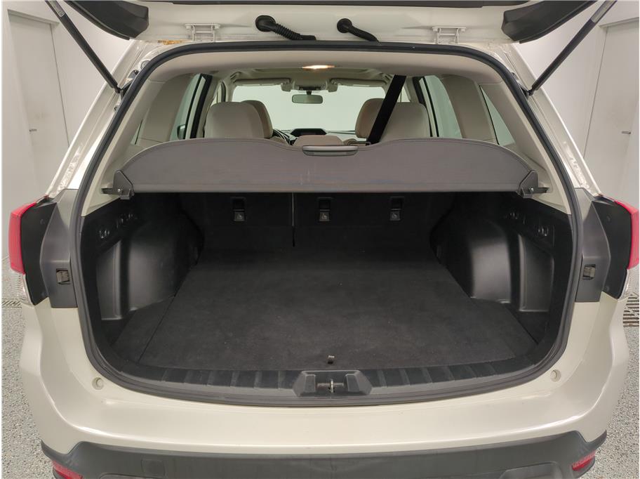 2020 Subaru Forester Premium - Photo 9
