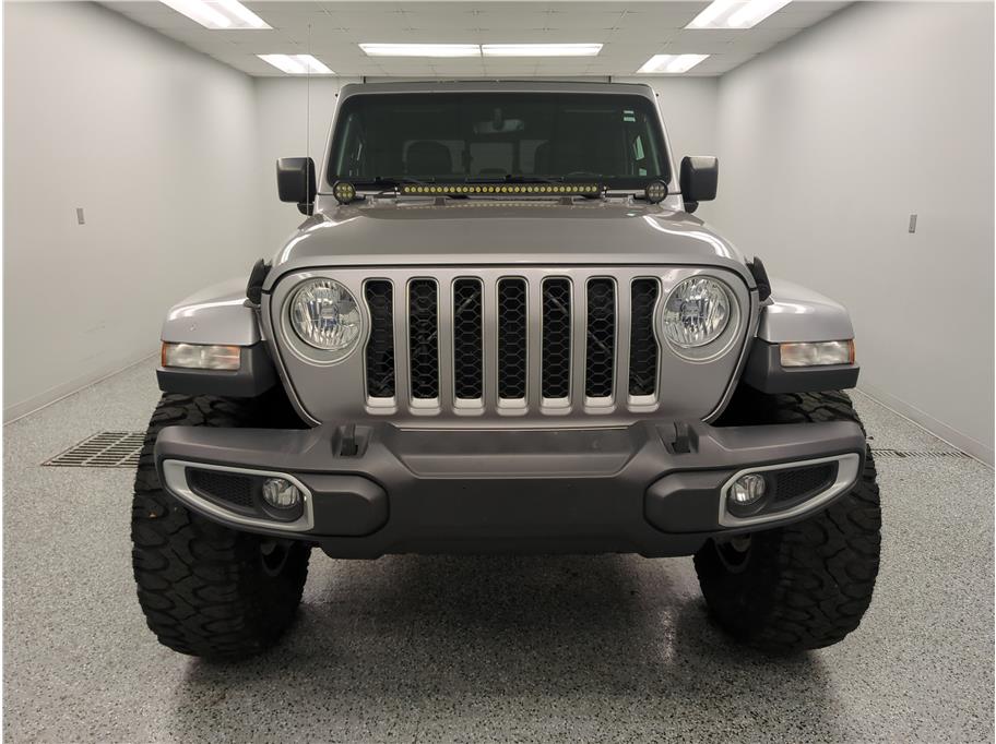 2020 Jeep Gladiator Overland photo 2