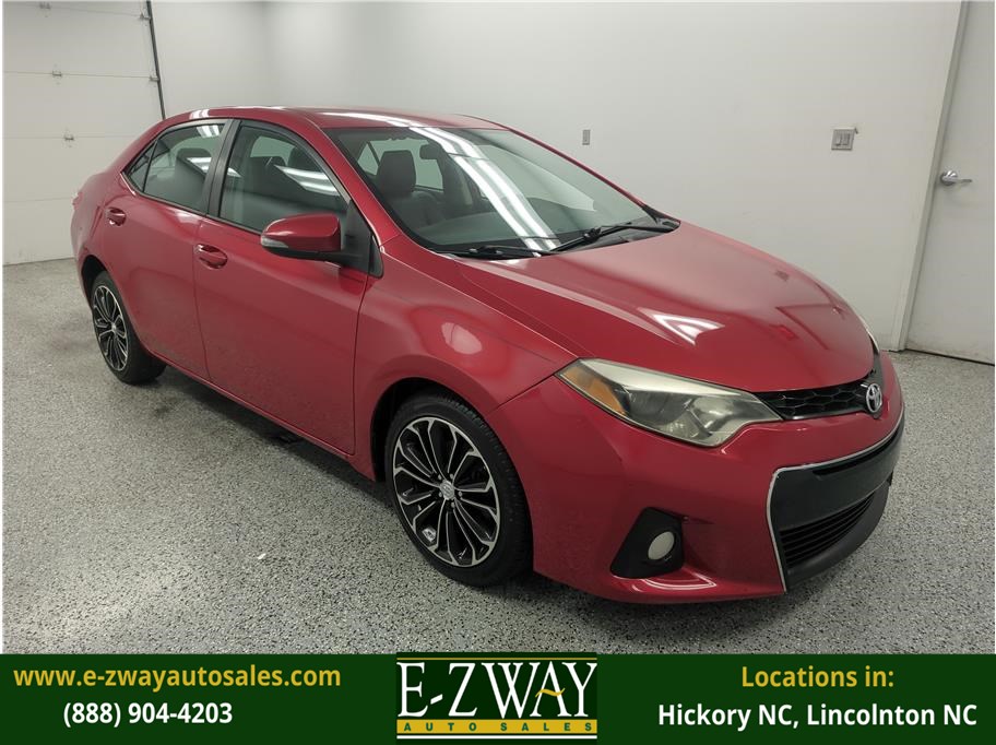 2015 Toyota Corolla S Plus's photo