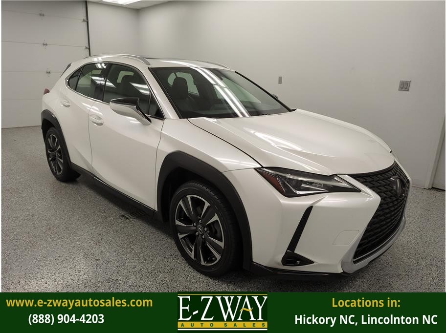 2019 Lexus UX 200 200 FWD's photo