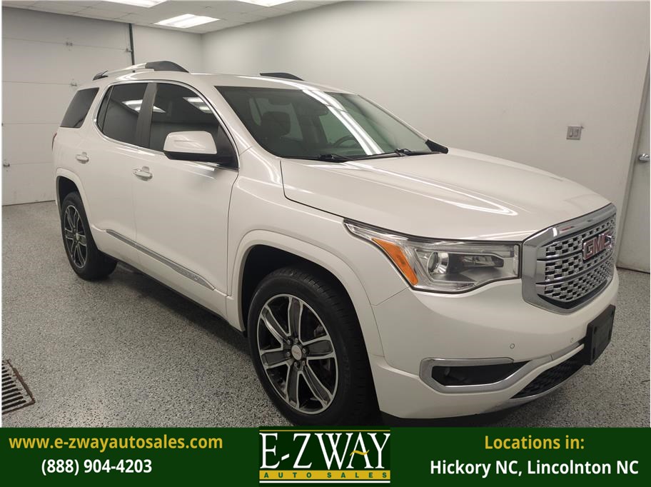 2017 GMC Acadia Denali FWD's photo