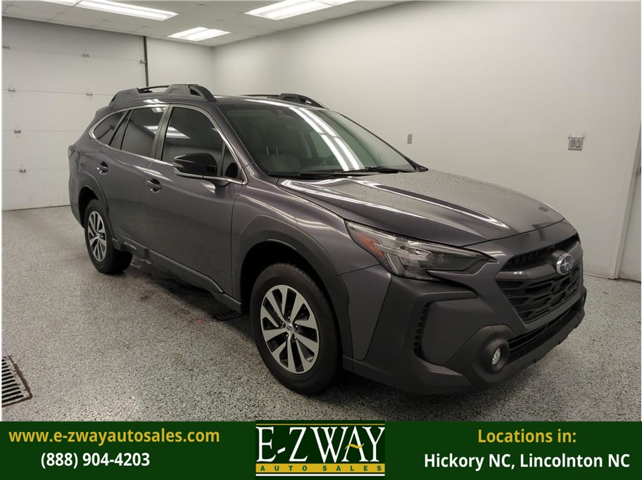 2023 Subaru Outback Premium's photo
